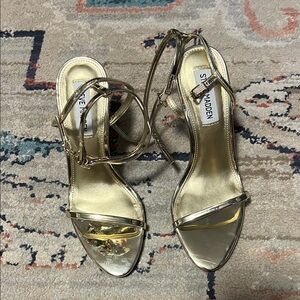 Steve Madden Metallic Gold Heels